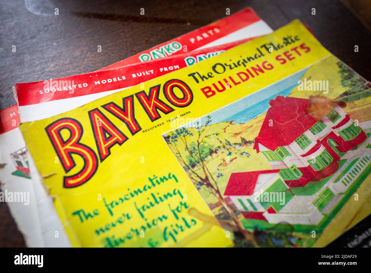 Vecchio foglio di carta per i set da costruzione Bayko Foto Stock