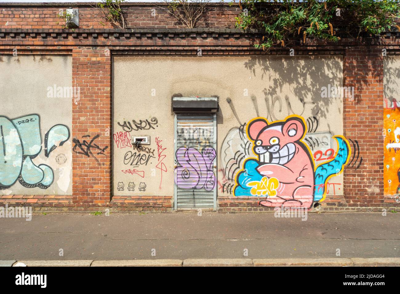 Street art nella zona del Triangolo Baltico di Liverpool, Inghilterra, Regno Unito Foto Stock