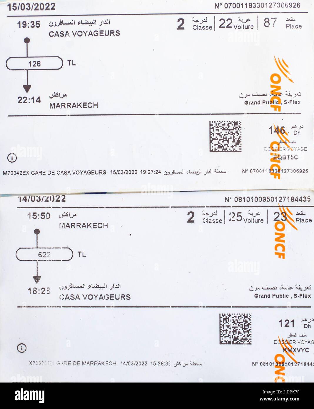 Biglietti di andata e ritorno per il treno marocchino ONCF da Marrakech alla stazione ferroviaria casa Voyageurs di Casablanca Foto Stock