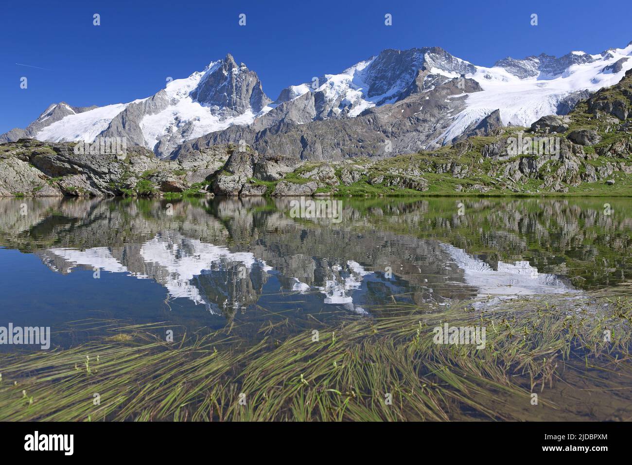 Francia, Hautes-Alpes la grave, Massif de la Meije, Lerie lago Foto Stock