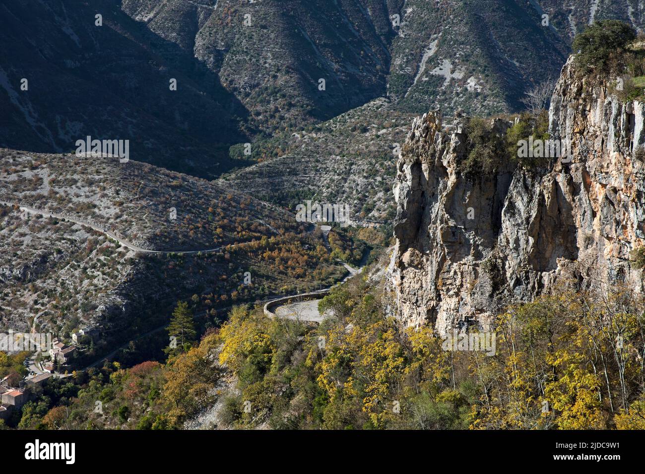 Francia, Gard Navacelles, paesaggio e villaggio del Grand sito del Cirque de Navacelles Foto Stock