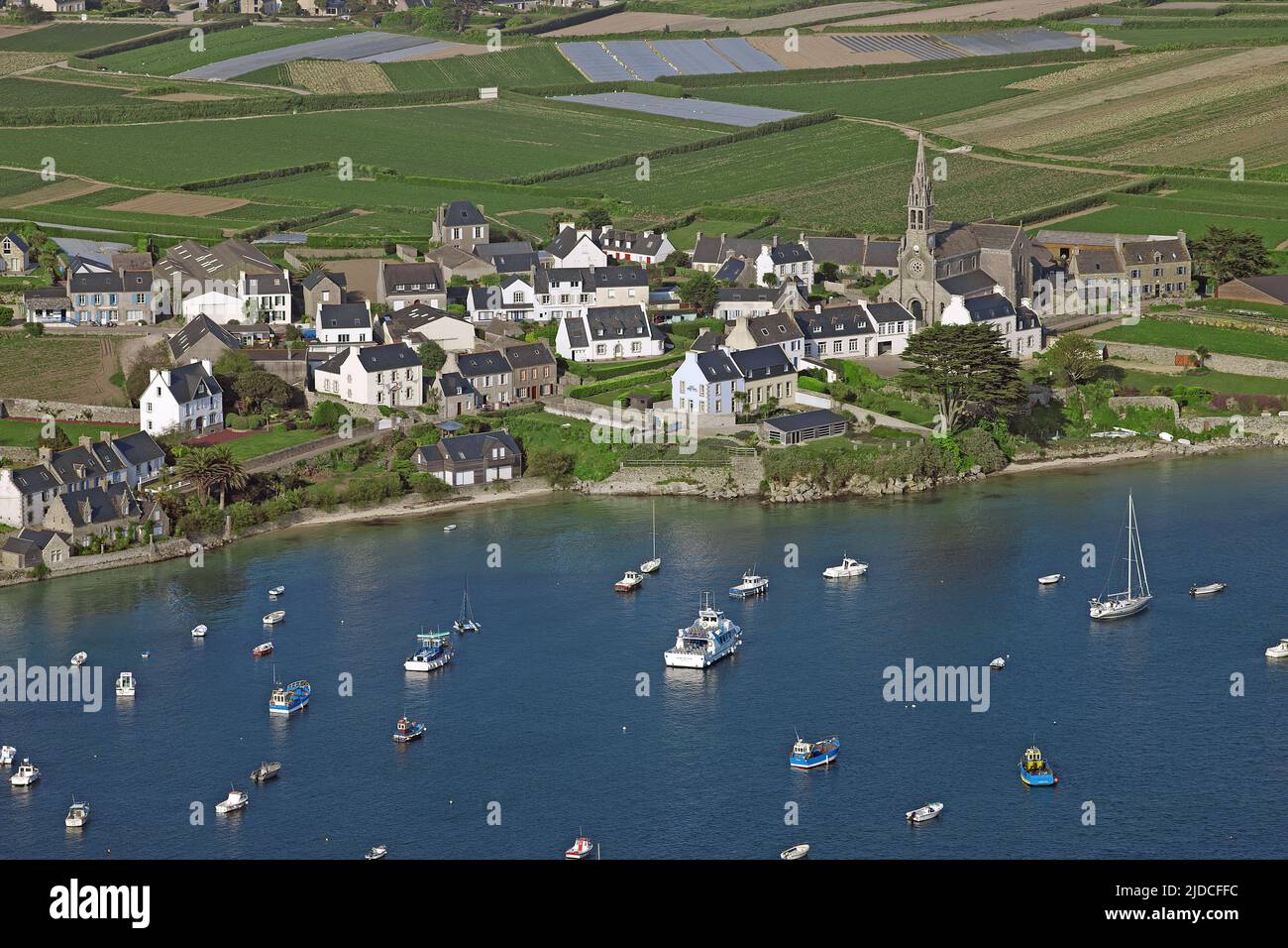 Francia, Finistère (29), Ile de Batz, il villaggio, (vista aerea) Foto Stock