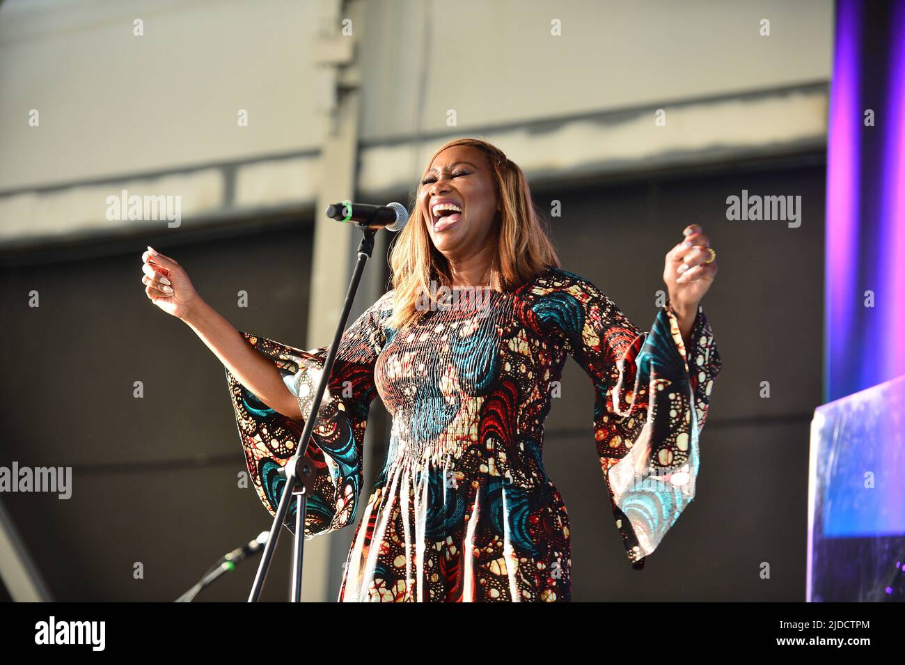 MIRAMAR, Florida - 18 GIUGNO: Yolanda Adams suona dal vivo durante il Gospelfest 2022 di A. Curtis Farrow all'Ampitheater del Parco Regionale Miramar il 18 giugno 2022 a Miramar, Florida. (Foto di JL/Sipa USA) Foto Stock