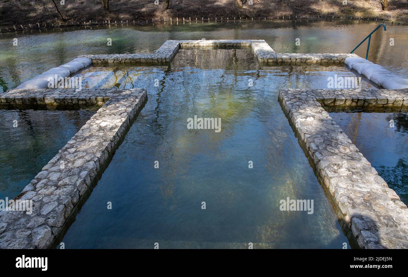 Sorgente miracolosa di Sant'Anna nel convento di San Nicola. Onyshkivtsi, Ucraina. Foto Stock