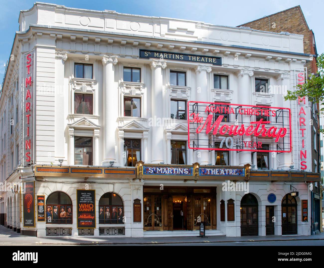 St Martins Theatre che mostra Agatha Christie’s The Mousetrap nel suo 70th anni, Londra, Inghilterra, Regno Unito giovedì 19 maggio 2022. Foto Stock