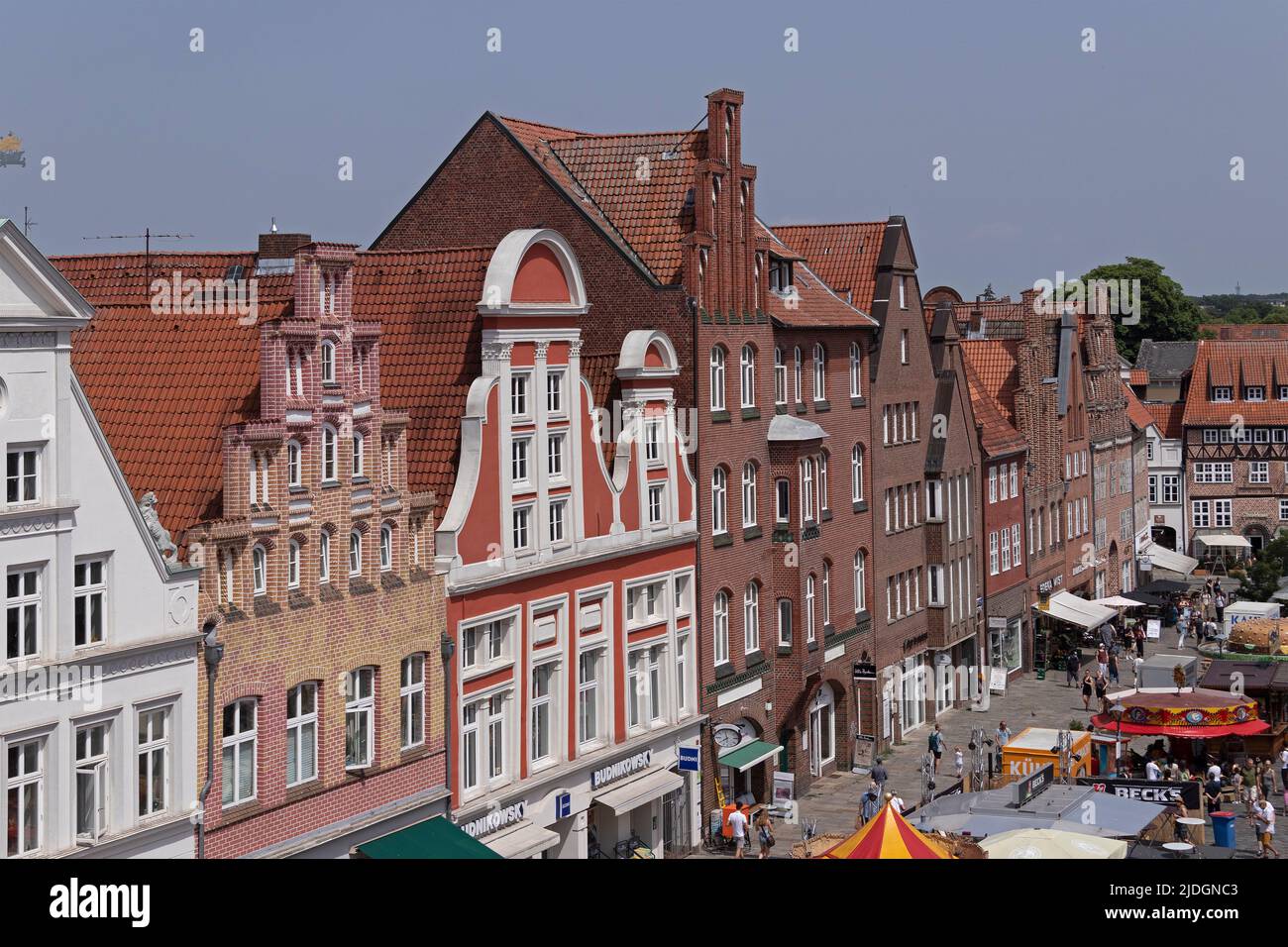 Case a tetto, festival della città, piazza Am Sande, Lüneburg, bassa Sassonia, Germania Foto Stock