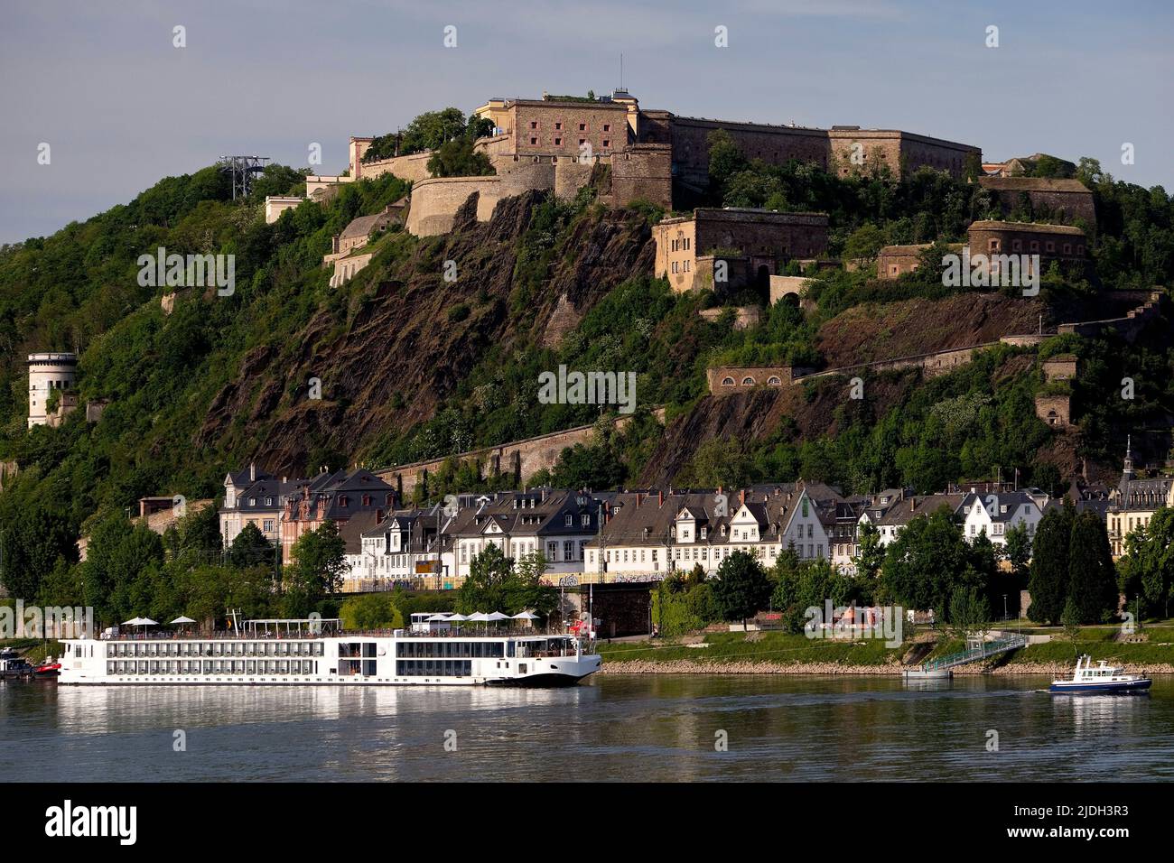 Reno con la Fortezza di Ehrenbreitstein, Germania, Renania-Palatinato, Coblenza Foto Stock