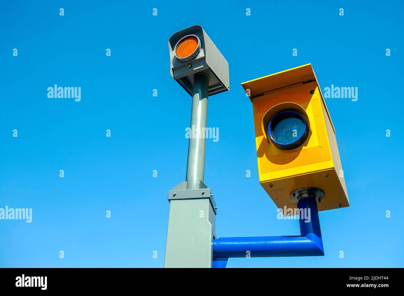 Autovelox dall'aspetto domineering Foto Stock