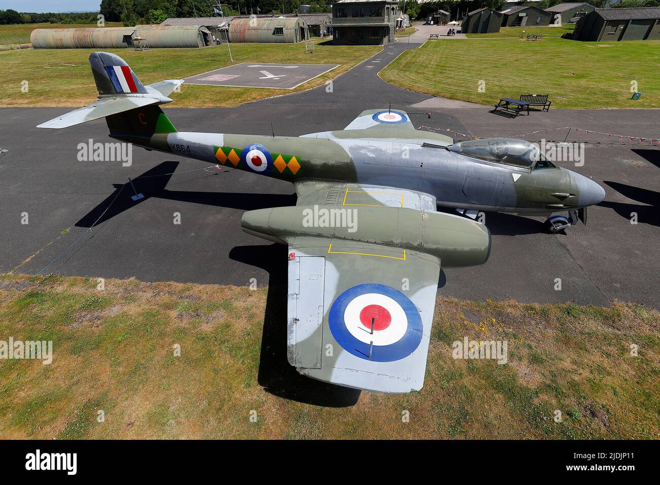 Una mostra restaurata di Gloster Meteor F8 allo Yorkshire Air Museum di Elvington, North Yorkshire Foto Stock