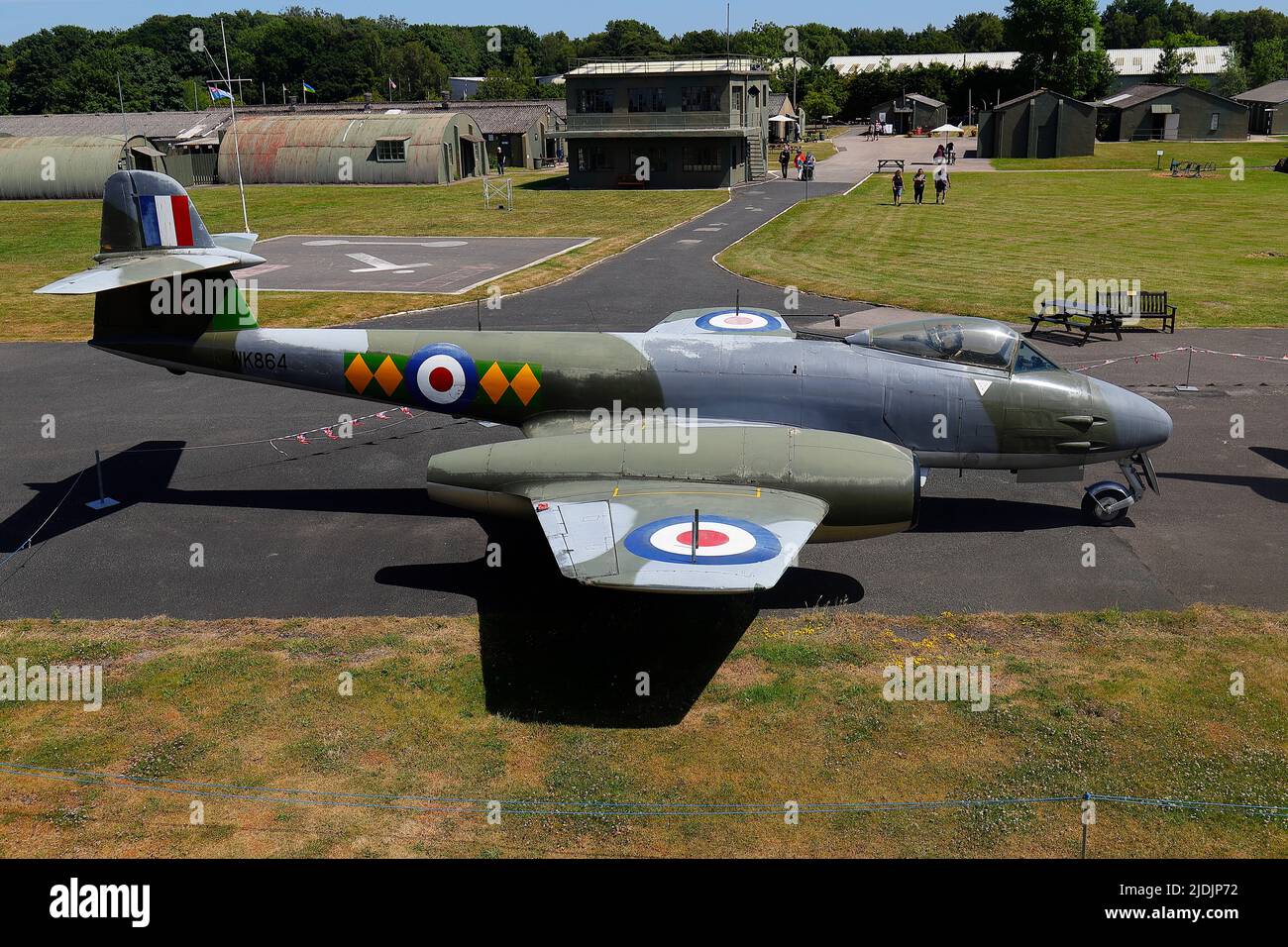 Una mostra restaurata di Gloster Meteor F8 allo Yorkshire Air Museum di Elvington, North Yorkshire Foto Stock