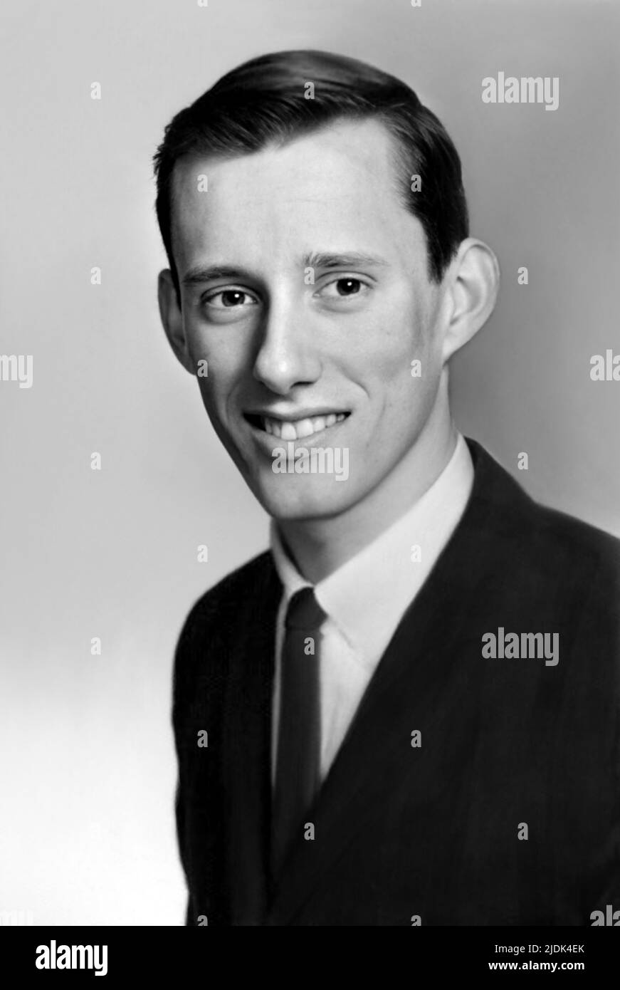 1964 , Warwick, Rhode Island , USA : l'attore americano JAMES WOOD ( nato il 18 aprile 1947 ), di 17 anni, foto dell'Annuario delle scuole superiori . Fotografo sconosciuto .- STORIA - FOTO STORICHE - ATTORE - FILM - CINEMA - personalità da giovane giovani - personalità quando era giovane - RITRATTO - ritratto - ADOLESCENTE - ADOLESCENZA - ADOLESCENTE - sorriso - sorriso - sorriso --- ARCHIVIO GBB Foto Stock