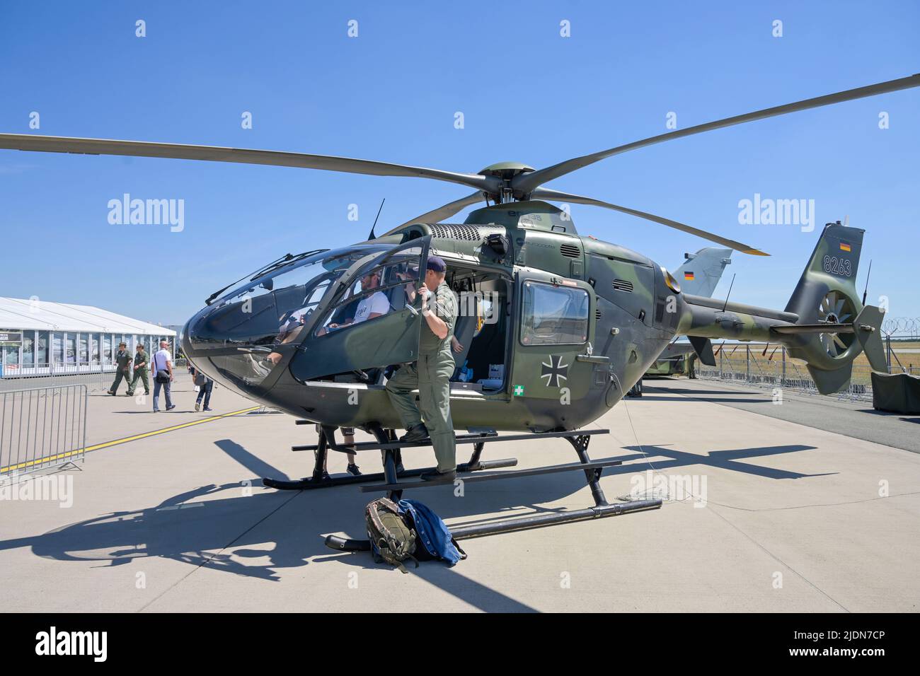 Eurocopter SHS EC 135 T1 Bundeswehr, 22.06.2005. ILA Internationale Luft- und Raumfahrtausstellung Berlin, Schönefeld, Brandenburg, Deutschland Foto Stock