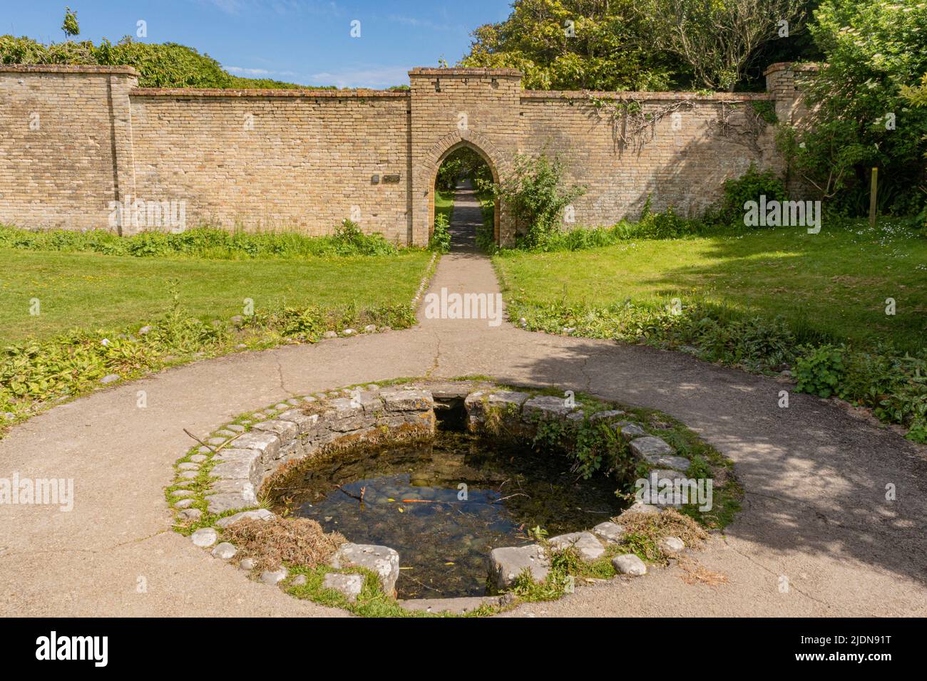 Il giardino murato a Dunraven Park, Southerndown. Si prega di credito: Phillip Roberts Foto Stock