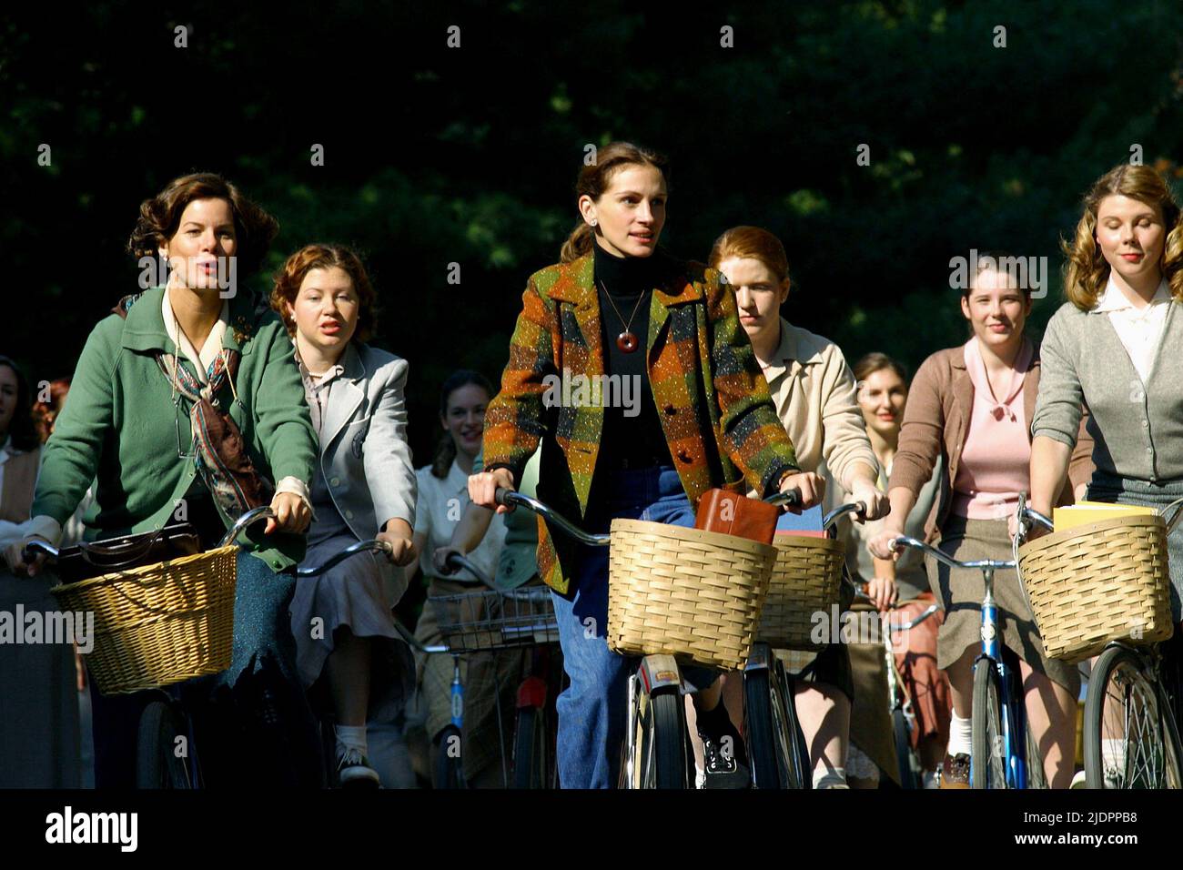 JULIA ROBERTS, MONA LISA SMILE, 2003, Foto Stock