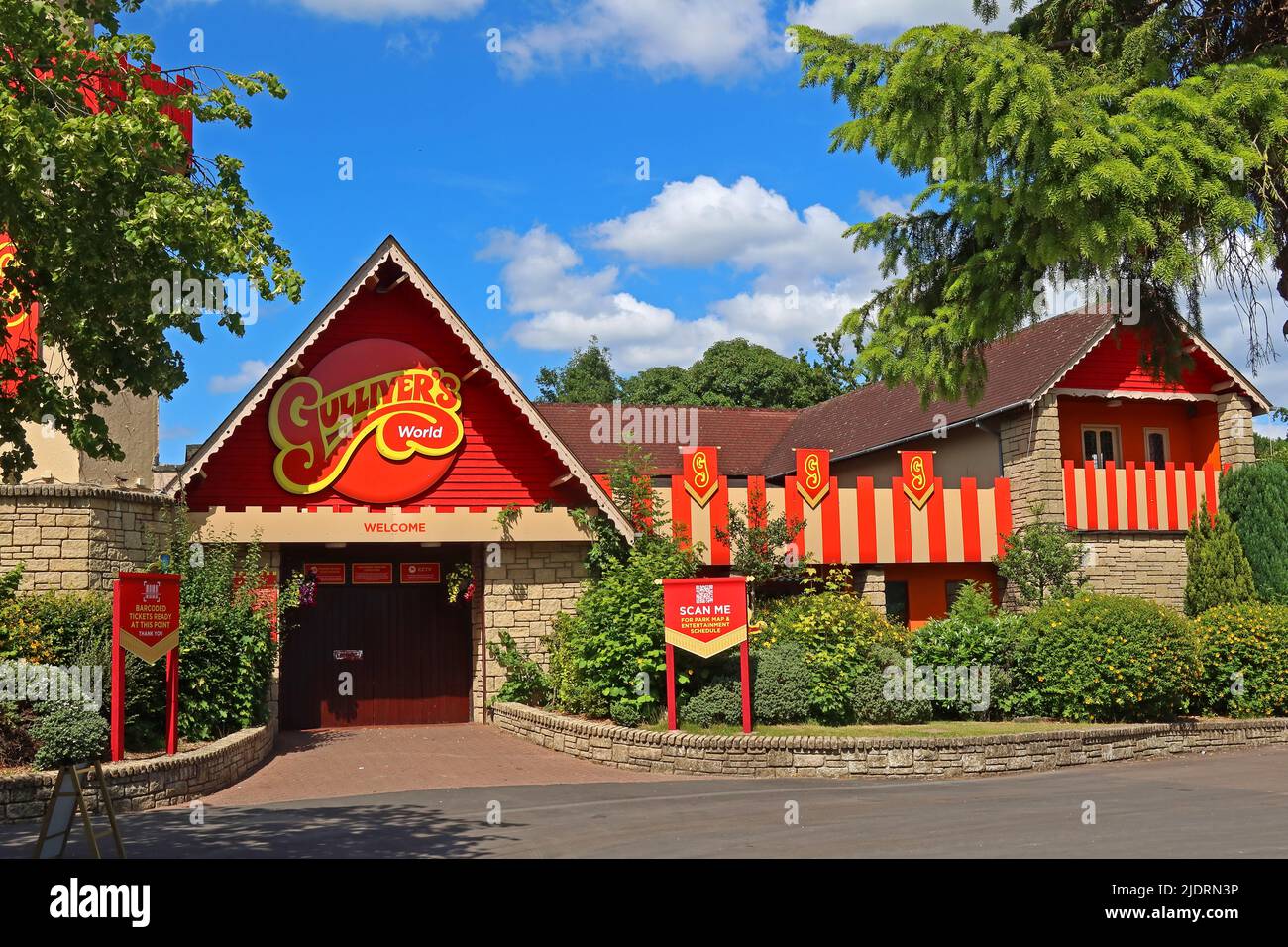 Gulliver's World, ingresso al resort Warrington, parco a tema e hotel - aree a tema Land, Gully Town e Safari Kingdom, Cheshire, UK, WA5 9YZ Foto Stock