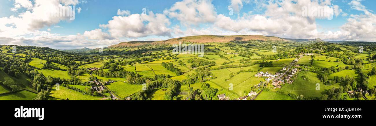 Panorama aereo della bella campagna in Herefordshire sul confine Inghilterra Galles- Regno Unito Foto Stock