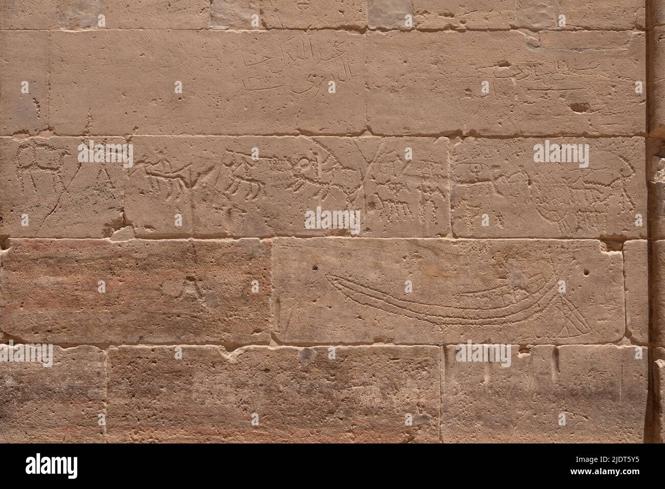Graffiti antichi al Tempio di Philae, Isola di Iside, Agliki, Assuan, Egitto, Foto Stock
