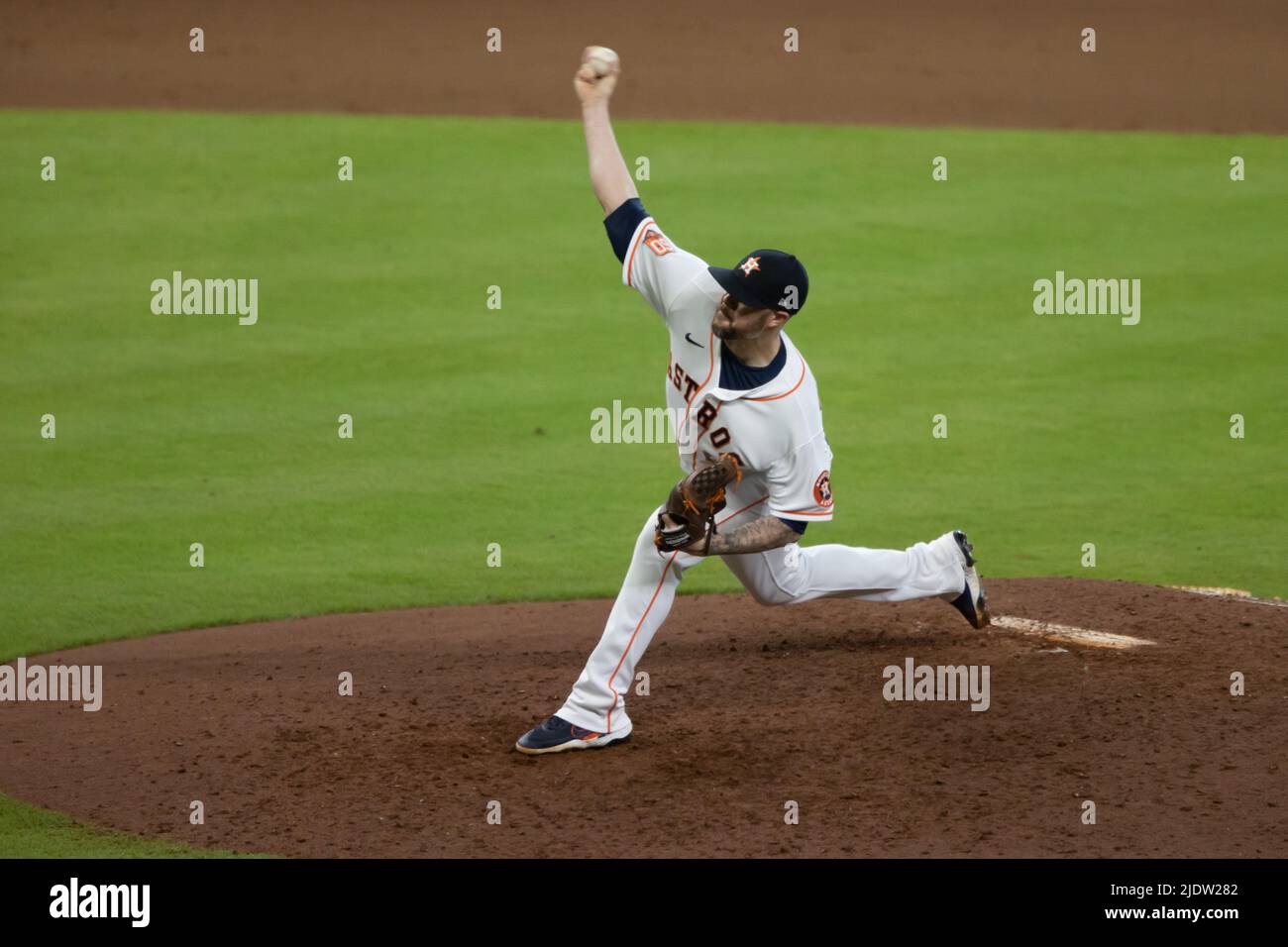 Il lanciatore di sollievo di Houston Astros Ryan Pressly (55) chiude il gioco nel nono inning contro i New York Mets. Gli Astros sconfiggono i Mets 5-3, noi Foto Stock
