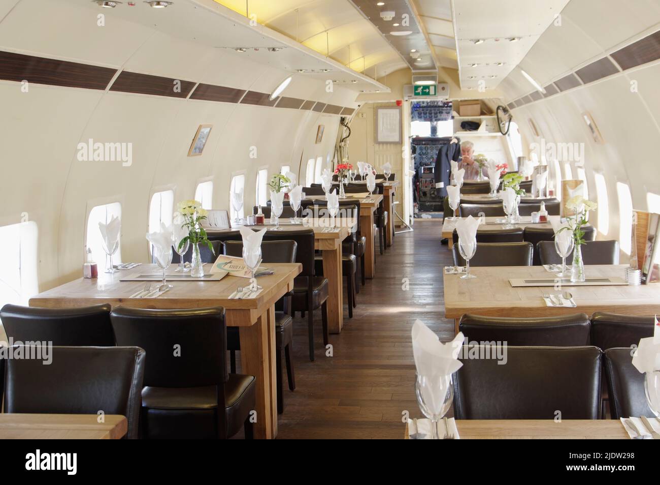 Douglas DC 6 Diner, G-SIXC, all'aeroporto di Coventry, prima della chiusura, Foto Stock