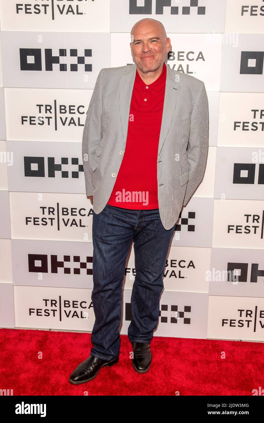 New York, NY - 14 giugno 2022: John Michael McDonagh partecipa alla prima 'il perdonato' durante il Tribeca Film Festival al BMCC Foto Stock