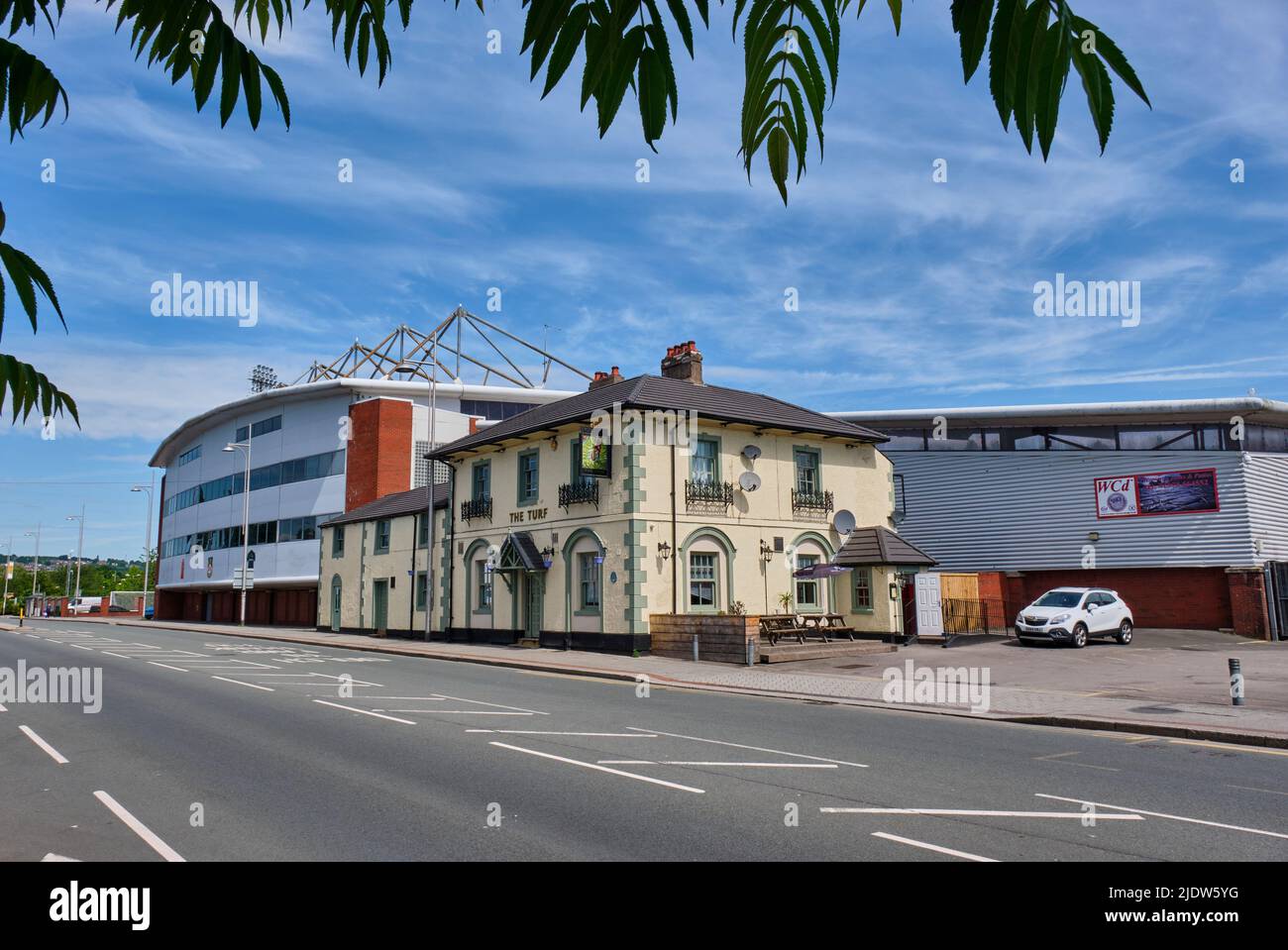 Stadio Racecourse Ground, sede del Wrexham Association Football Club, Wrexham, Galles Foto Stock