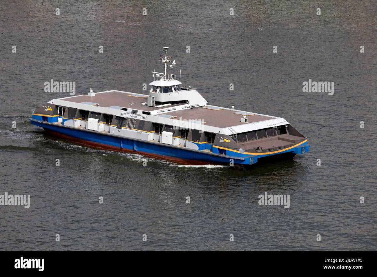 Un autobus marittimo di Vancouver che attraversa il Porto di Vancouver collega Vancouver Nord a Vancouver Foto Stock