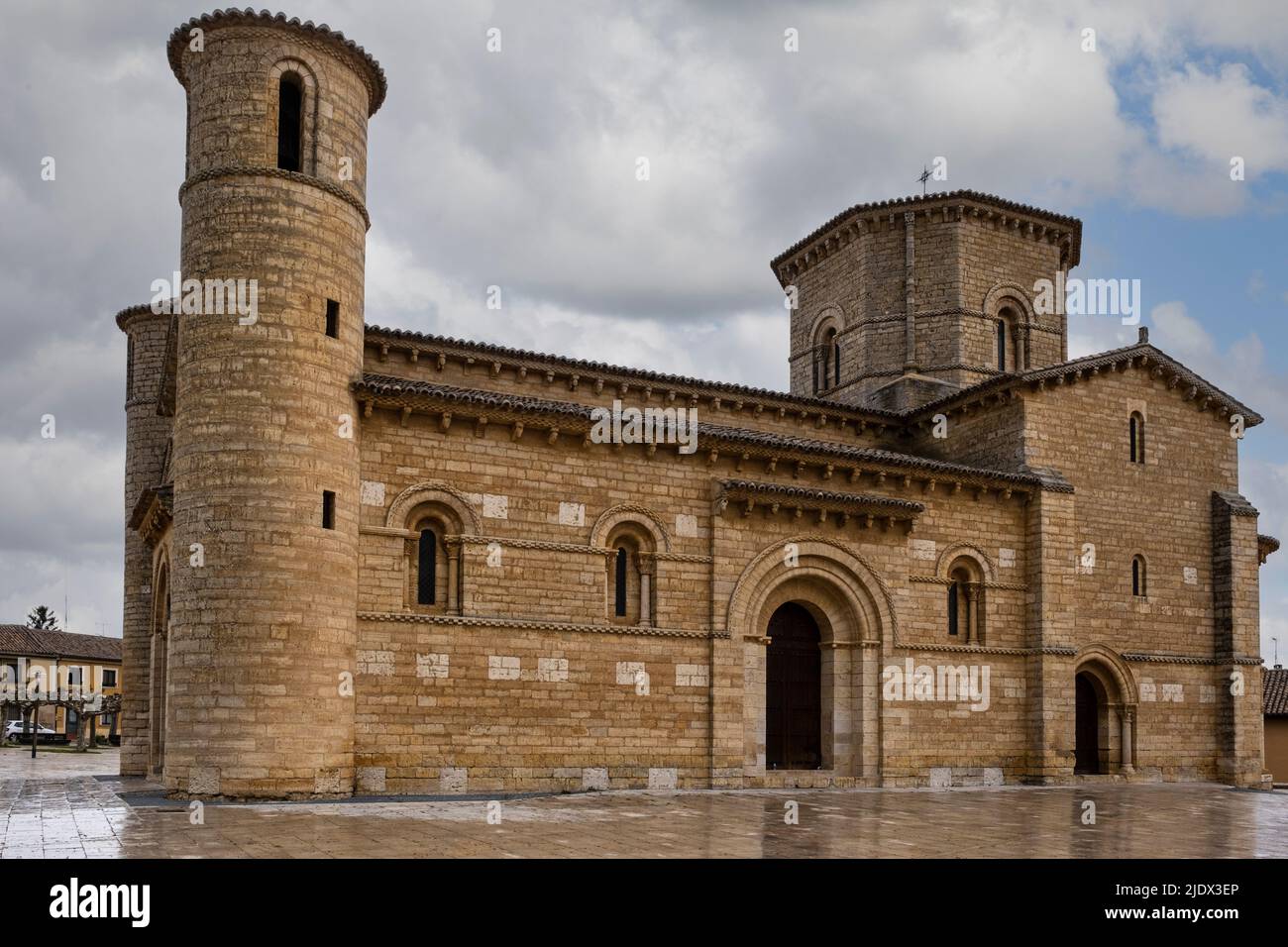 Spagna, Castilla y Leon, Fromista. Chiesa di San Martino di Tours, romanico, 11th secolo. Foto Stock