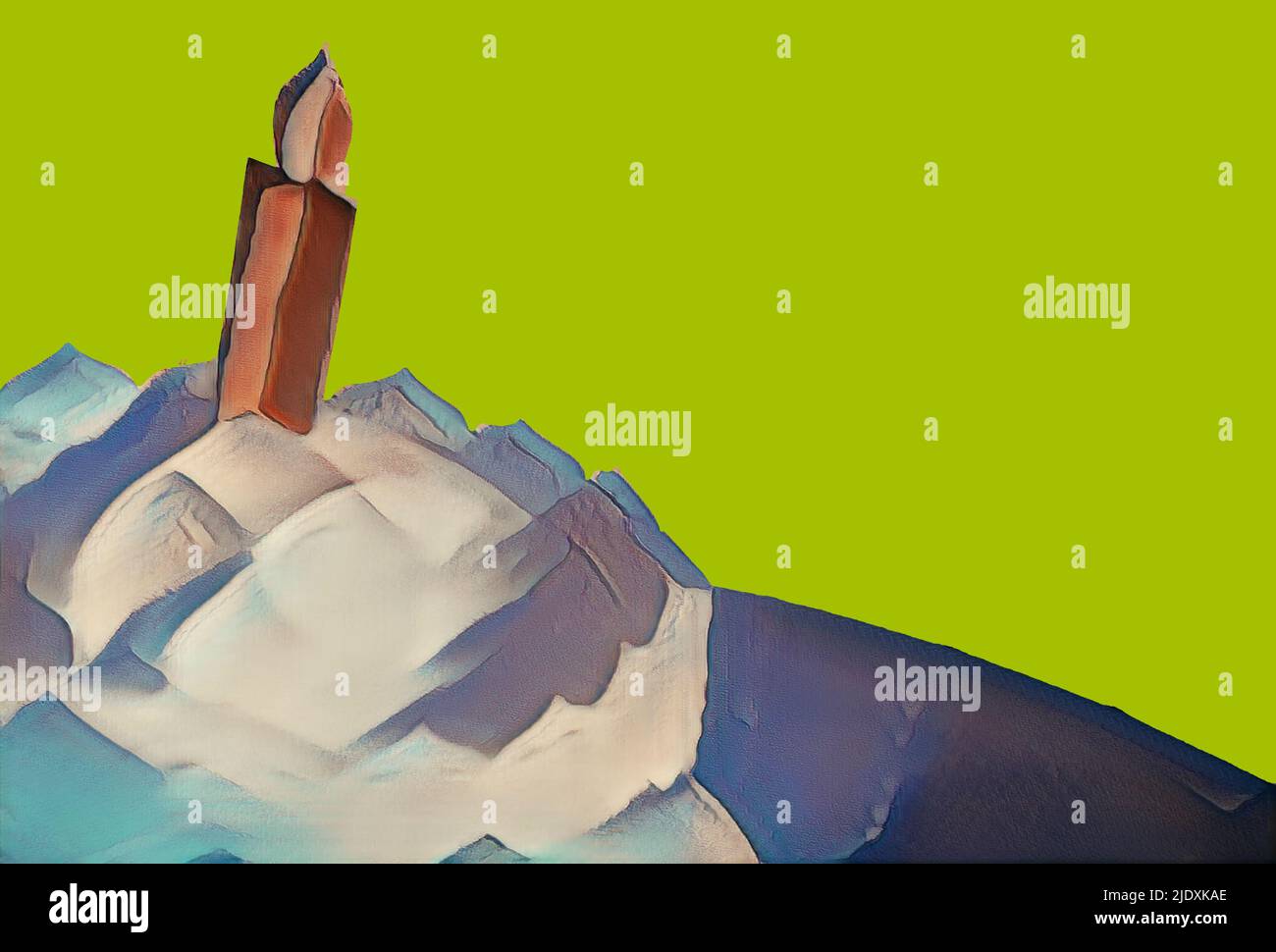 Spazio di testo per una scheda note vincente o un annuncio. Una candela si siede sopra la torta e glassa e sembra colline e montagne in astratto. Foto Stock