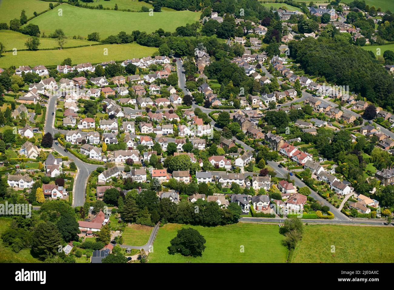 Una vista aerea delle case a schiera di classe media, a Pandal, Harrogate, North Yorkshire, Northern England, REGNO UNITO Foto Stock