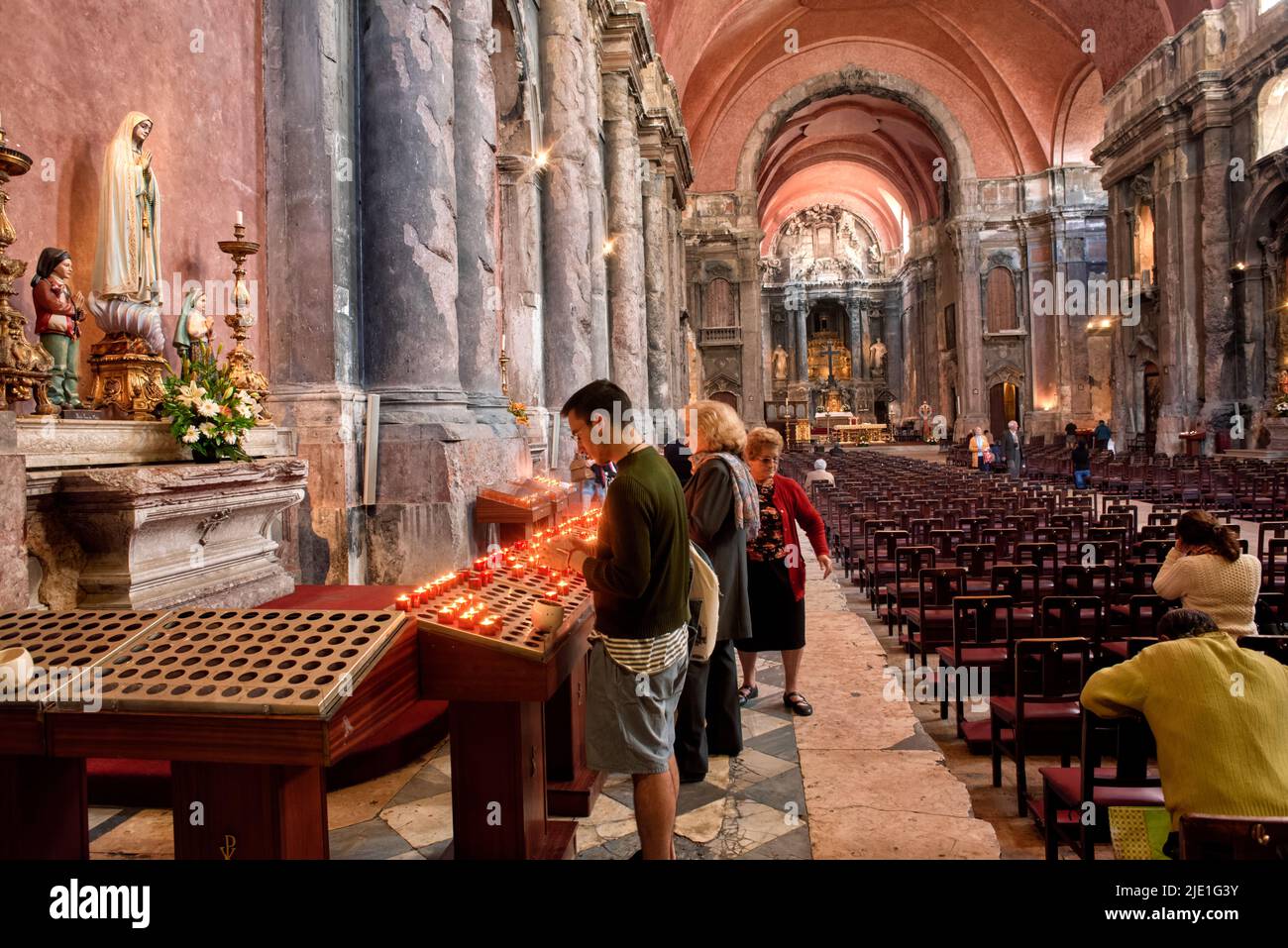 Interno di Igreja de Sao Domingos a lisbona, portogallo Foto Stock