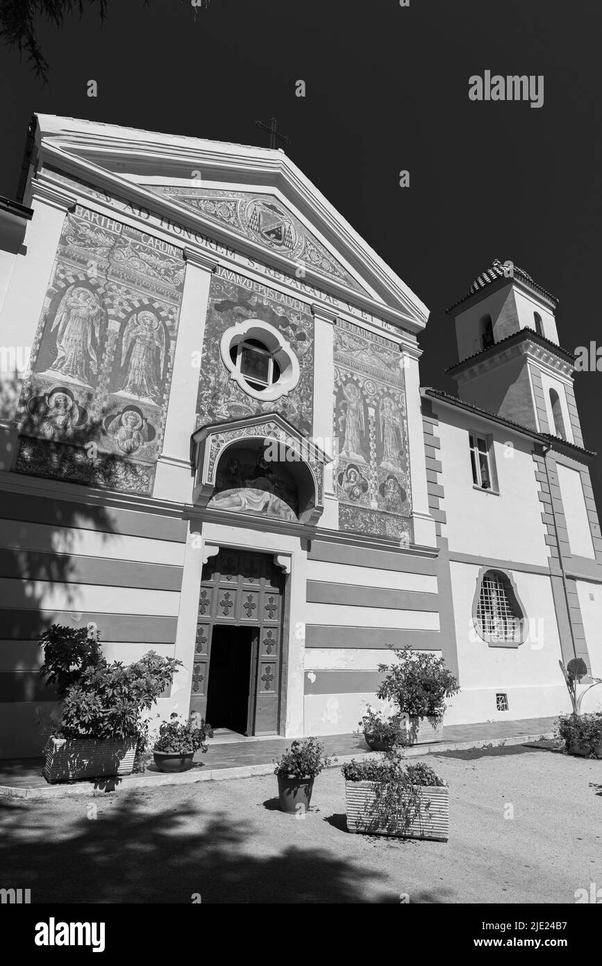 È uno dei conventi più importanti di Teano, anche perché all'interno dell'edificio si trovano i resti del santo che è la Coopatrona di Teano, Foto Stock