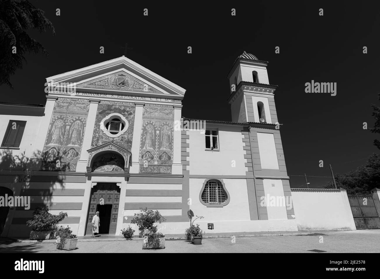 È uno dei conventi più importanti di Teano, anche perché all'interno dell'edificio si trovano i resti del santo che è la Coopatrona di Teano, Foto Stock