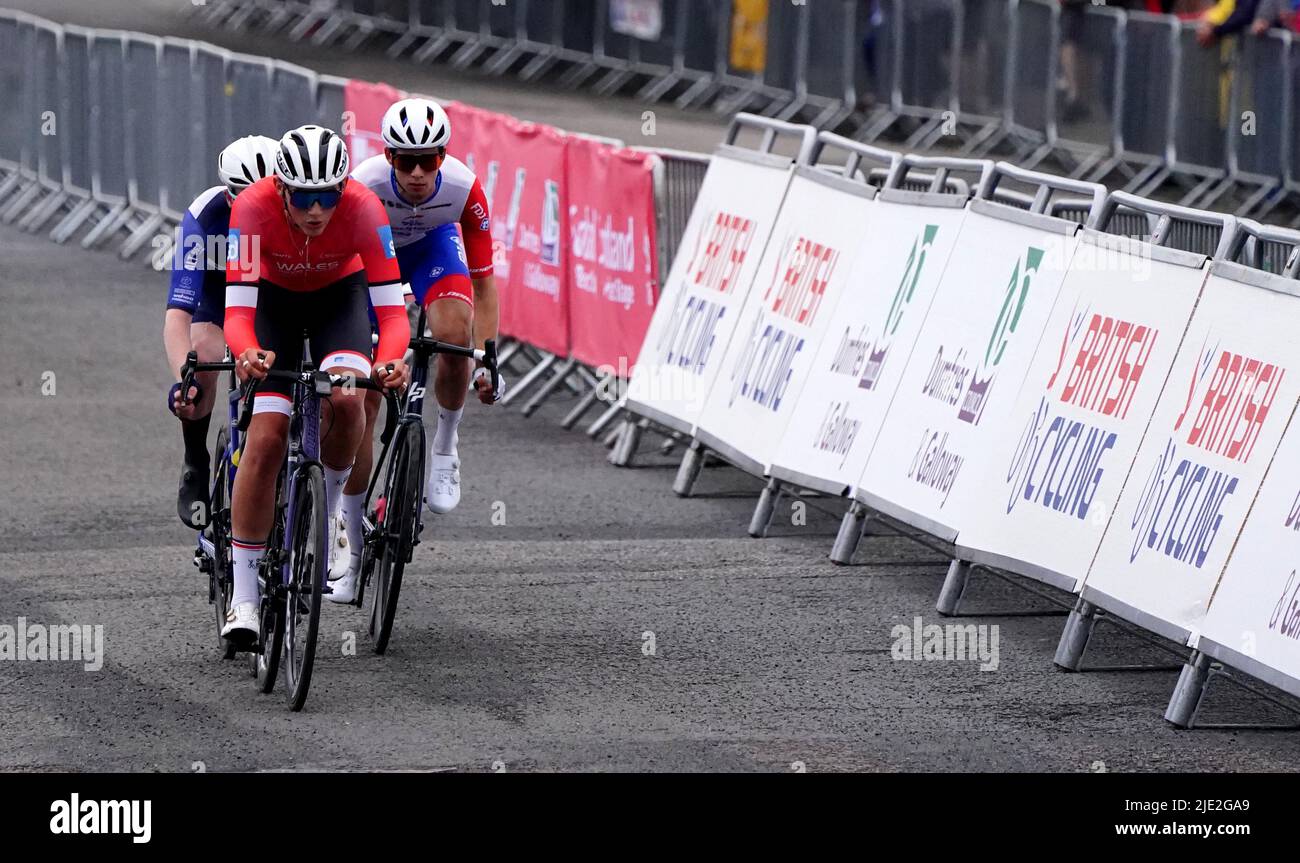 Wales Racing AcademyÕs Joshua Tarling-Junior in azione durante la gara del MenÕs Circuit Race durante la gara del British National Road Championships 2022 a Kirkcudbright. Data foto: Venerdì 24 giugno 2022. Foto Stock