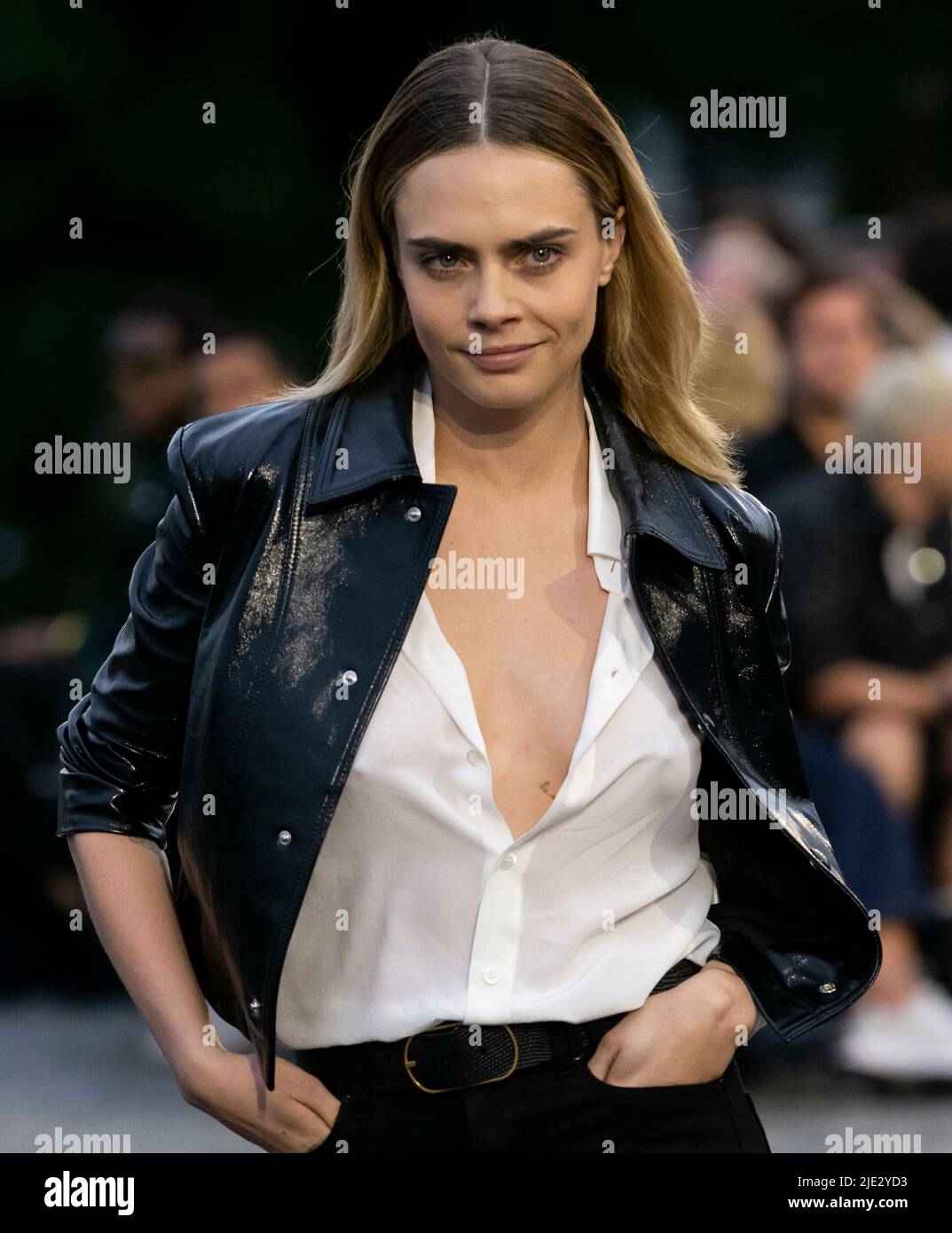 pista di cara delevingne