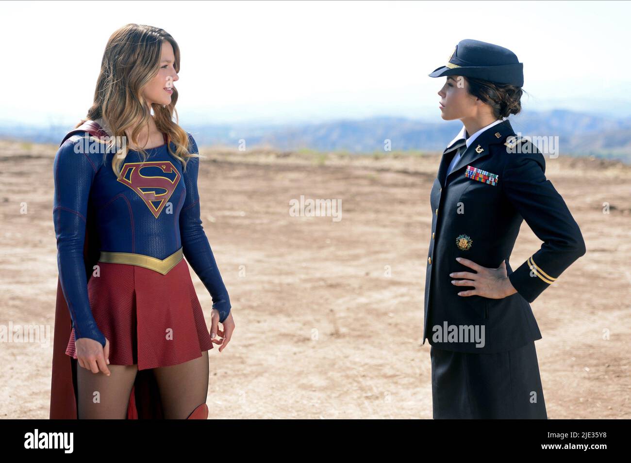 MELISSA BENOIST, Jenna DEWAN TATUM, SUPERGIRL, 2015 Foto Stock