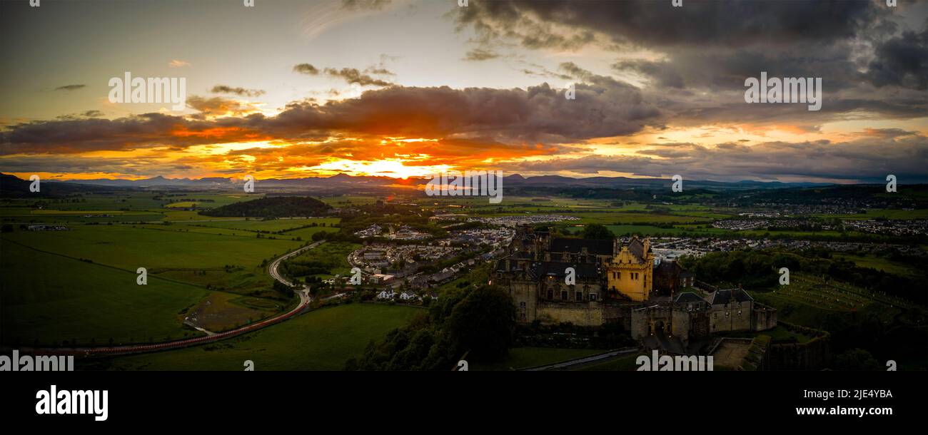 Castello di Stirling Sunset, Stirling, Scozia, Regno Unito Foto Stock