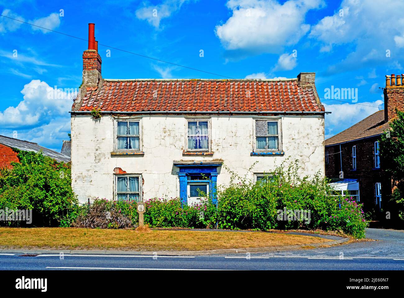Run Down Farmhouse, vale of York, North Yorkshire, Inghilterra Foto Stock