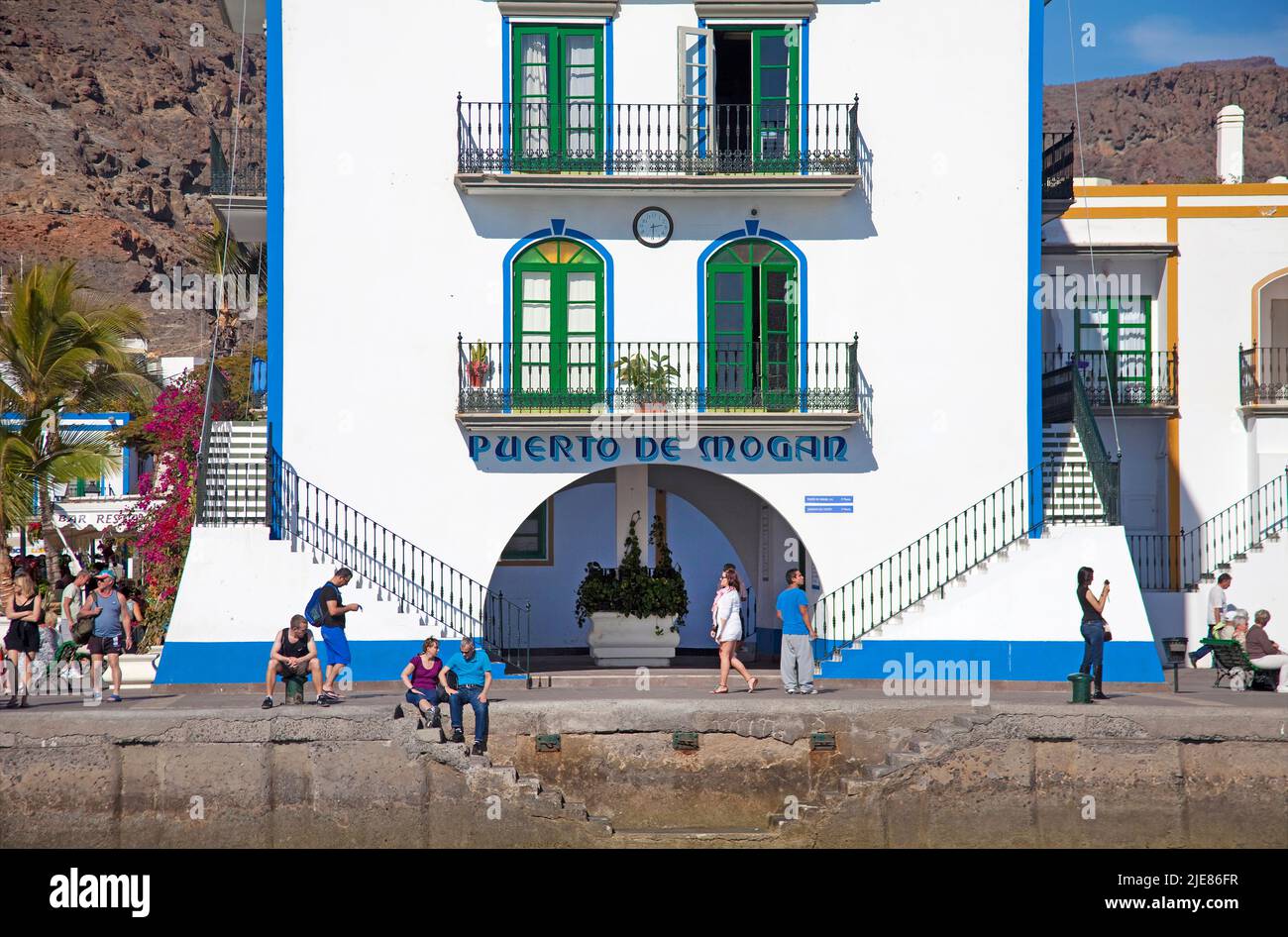 Ufficio del Porto all'entrata di Puerto de Mogan, Grand Canary, Isole Canarie, Spagna, Europa Foto Stock