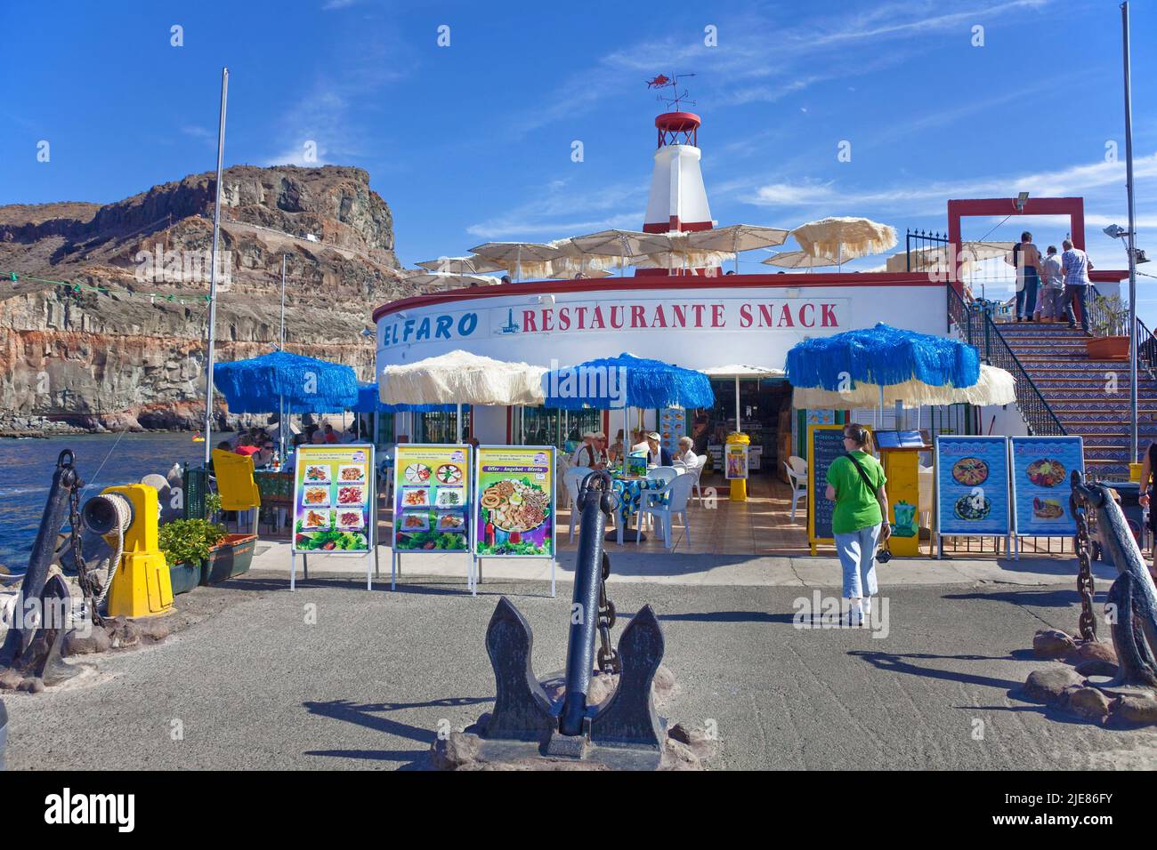 Ristorante al faro, Puerto de Mogan, Grand Canary, Isole Canarie, Spagna, Europa Foto Stock