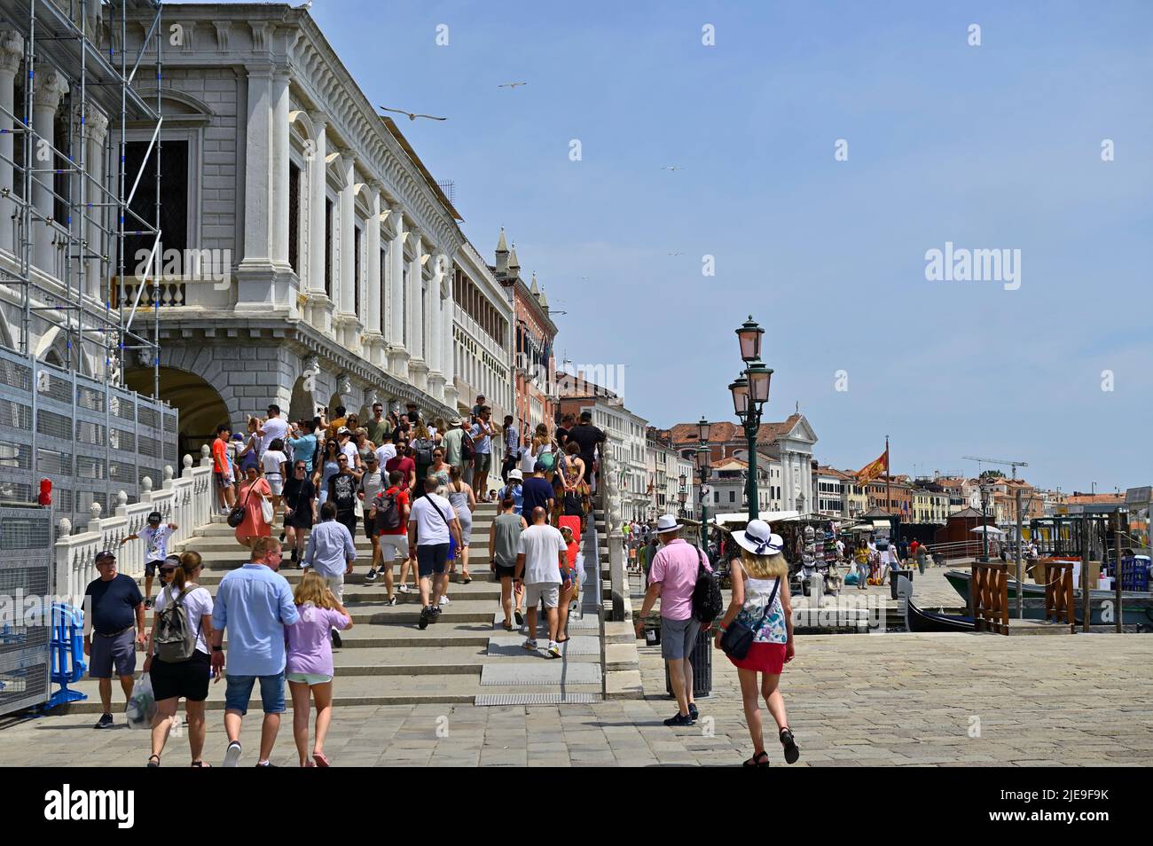 Venezia, Italia. Giugno 17, 2022. Lungomare Riva degli Schiavoni a Venezia Foto Stock