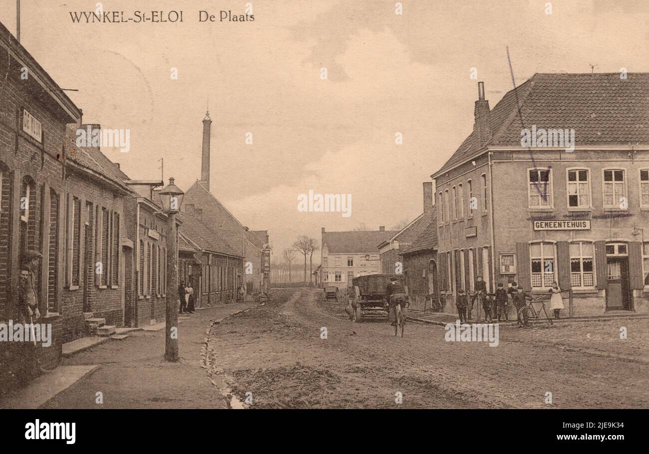 Sint-Eloois-Winkel, De Plaats, WW1 era, appox 1910-1920s cartolina. Fotografo sconosciuto Foto Stock