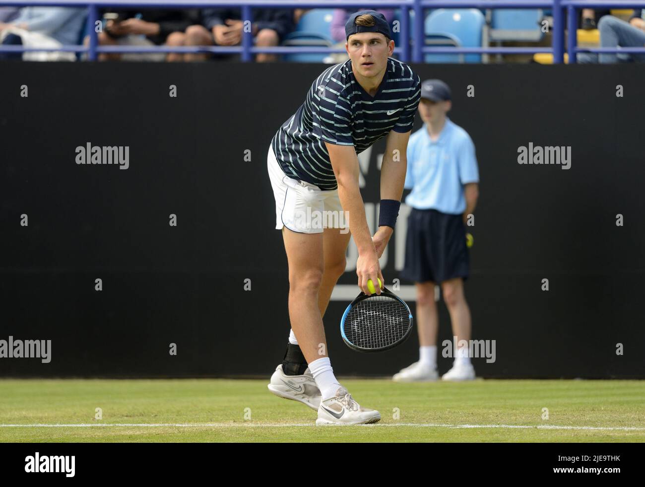 Jack Draper (GB) nella sua semifinale al centro della corte al Rothesay International, Devonshire Park, Eastbourne, 24th giugno 2022 Foto Stock