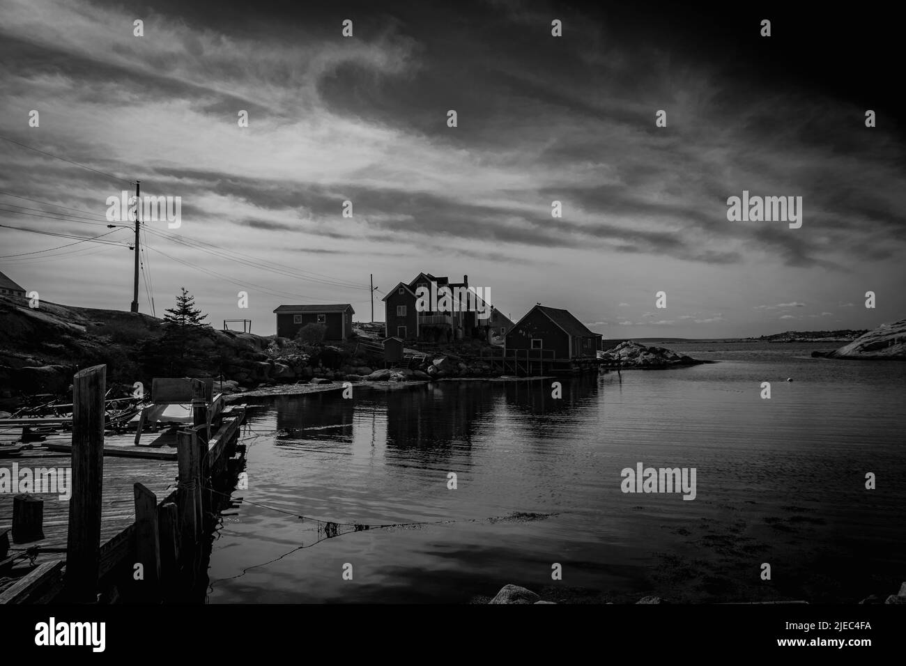 Il piccolo villaggio di pescatori di Peggy's Cove, Nova Scotia, Canada, si stabilì all'inizio del 1800s Foto Stock