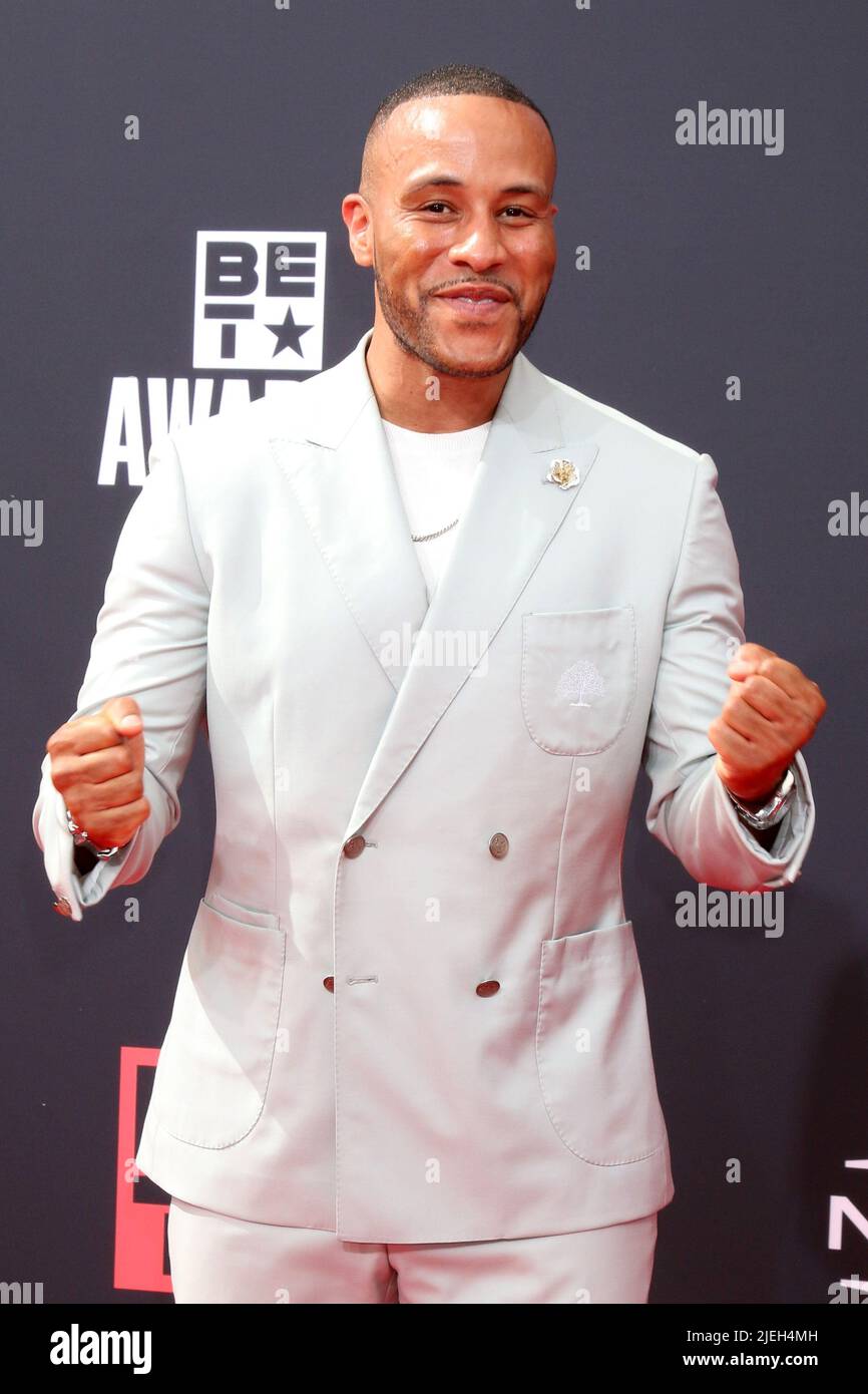 26 giugno 2022, Los Angeles, CA, Stati Uniti d'America: LOS ANGELES - 26 GIUGNO: Devon Franklin alla BET Awards 2022 Arrivi al Microsoft Theatre il 26 giugno 2022 a Los Angeles, CA (Credit Image: © Kay Blake/ZUMA Press Wire) Foto Stock