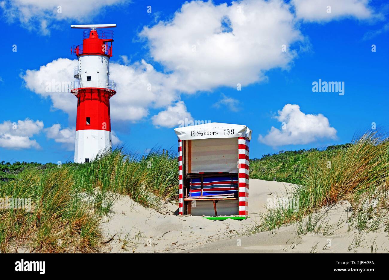 Insel Borkum-Elektrischer Leuchtturm, Ostfriesische Inseln, Strandkorb, Strand, Leuchttürme, Foto Stock