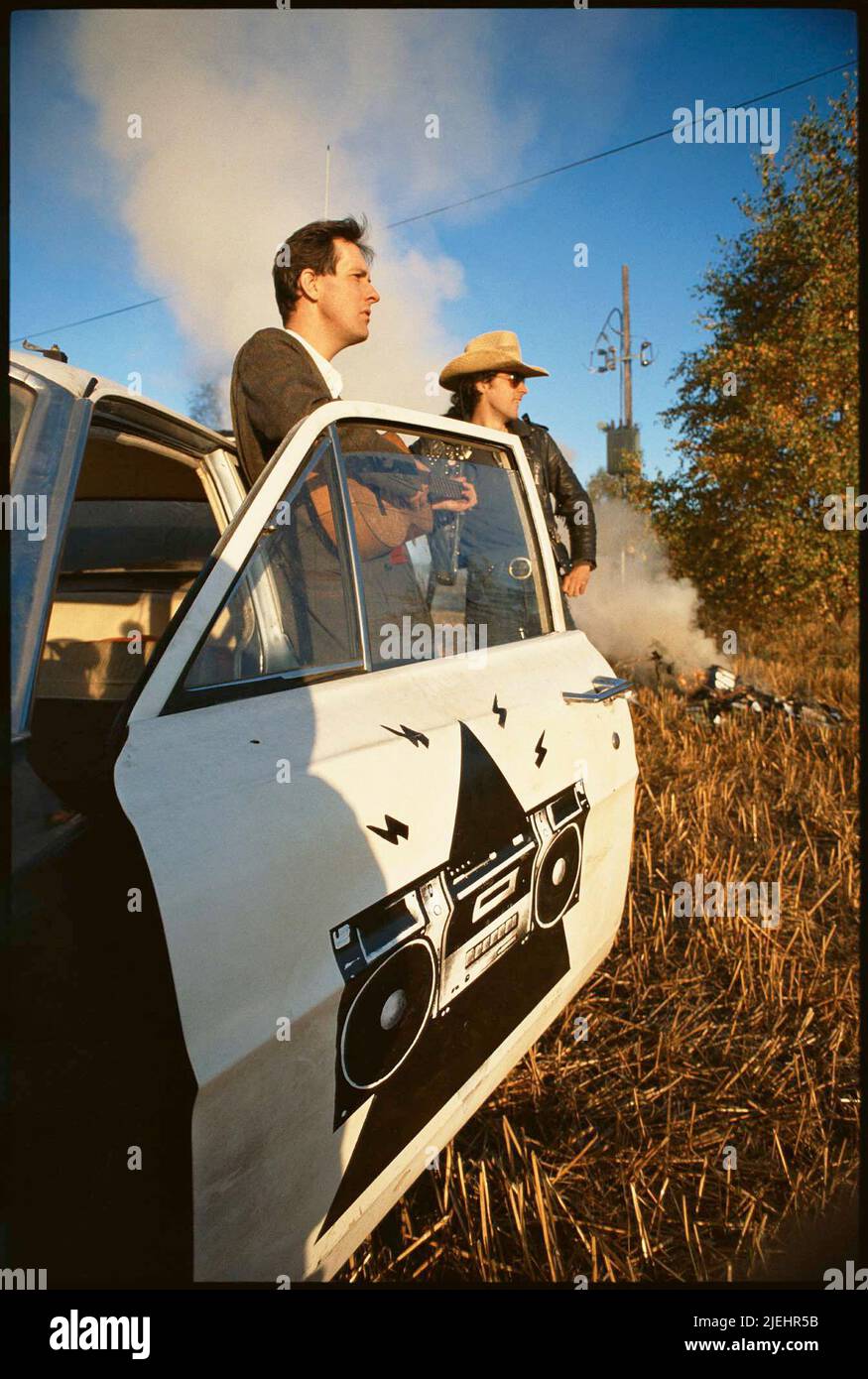 Film non denudato ancora handout da chi ha ucciso il KLF. Nella foto: Il KLF. PA feature SHOWBIZ Scarica recensioni. Il credito dell'immagine dovrebbe essere: PA Photo/Sky Cinema. Tutti i diritti riservati. ATTENZIONE: Questa immagine deve essere utilizzata solo per accompagnare la funzionalità PA SHOWBIZ Scarica le recensioni. Foto Stock