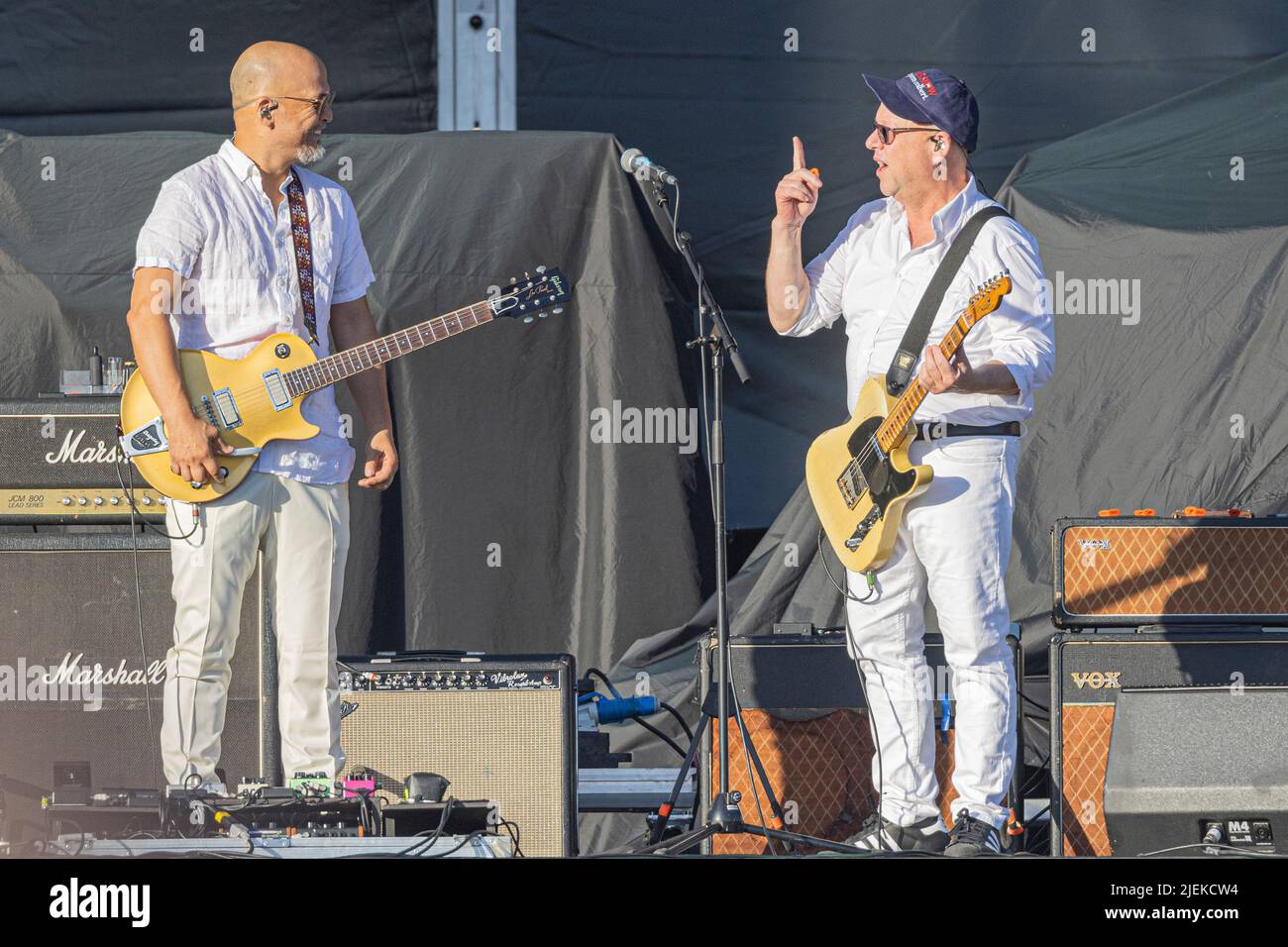 Autodromo Enzo e Dino Ferrari 25 Giugno 2022 Pixies - Pearl Jam Opening - Live at Imola Italy © Andrea Ripamonti / Alamy Foto Stock