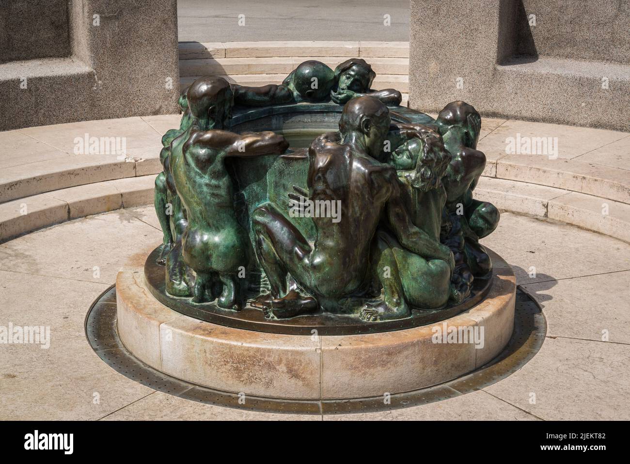 La scultura del pozzo della vita dello scultore croato Ivan Meštrović, Zagabria, Croazia Foto Stock