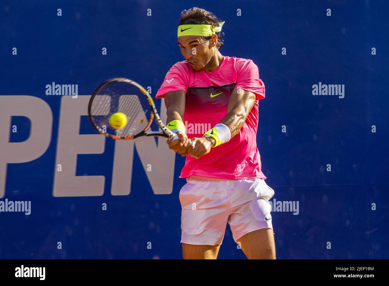 Rava Nadal gioca su argilla. Foto Stock