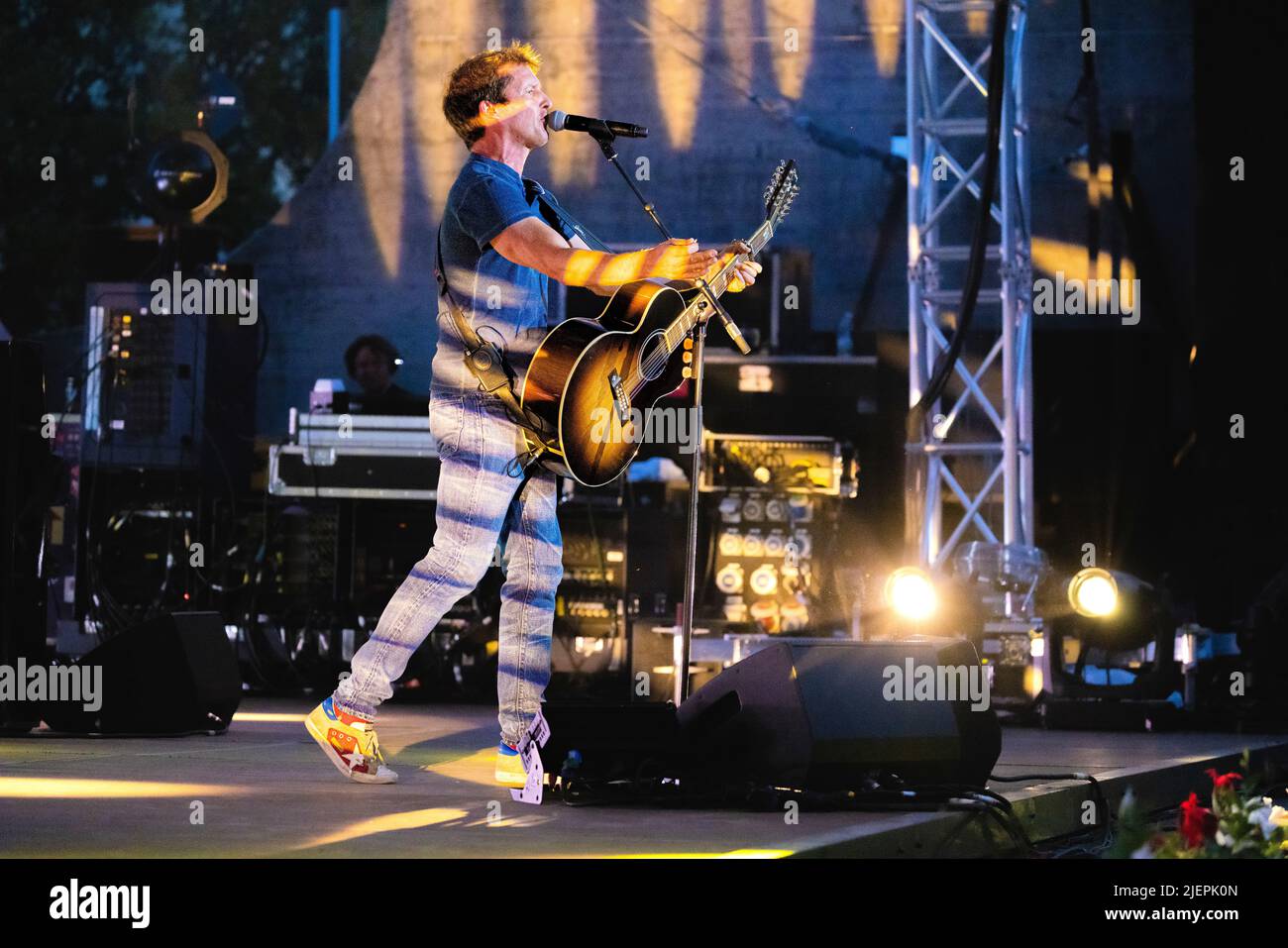 Anfiteatro del Vittoriale Italia 27 Giugno 2022 James Blunt - Gardone Riviera Lago di garda - vivere a Brescia © Andrea Ripamonti / Alamy Foto Stock